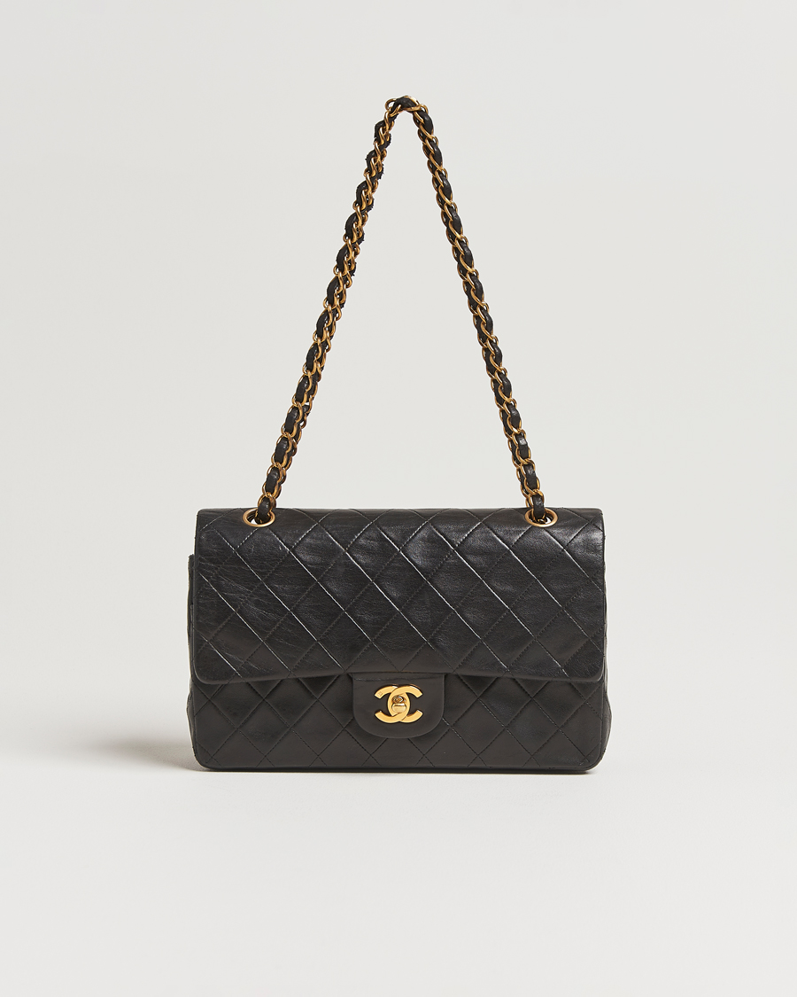 Homme | Chanel Pre-Owned Classic Double Flap Medium Lambskin Black | Chanel Pre-Owned | Classic Double Flap Medium Lambskin Black