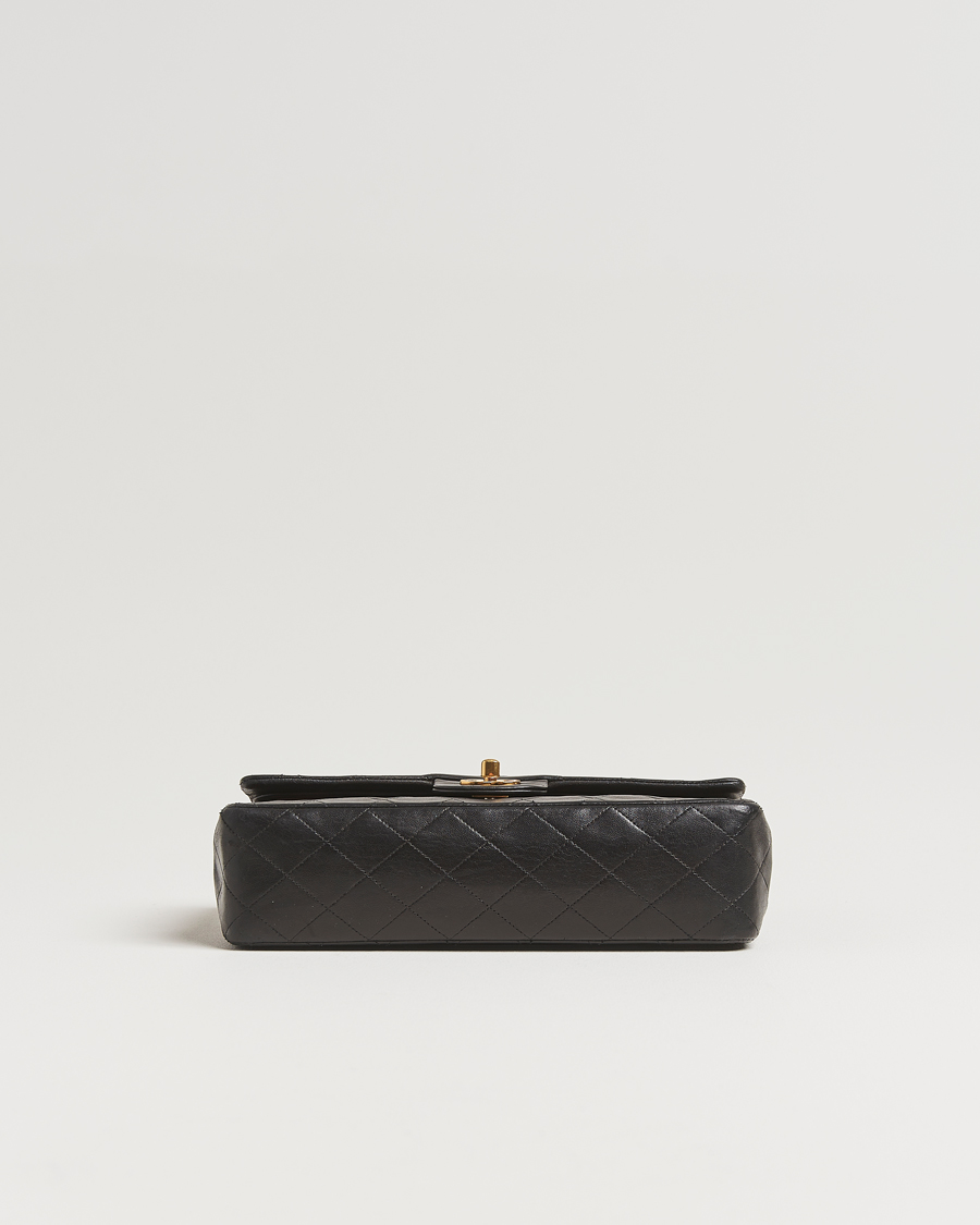 Homme | Chanel Pre-Owned Classic Double Flap Medium Lambskin Black | Chanel Pre-Owned | Classic Double Flap Medium Lambskin Black