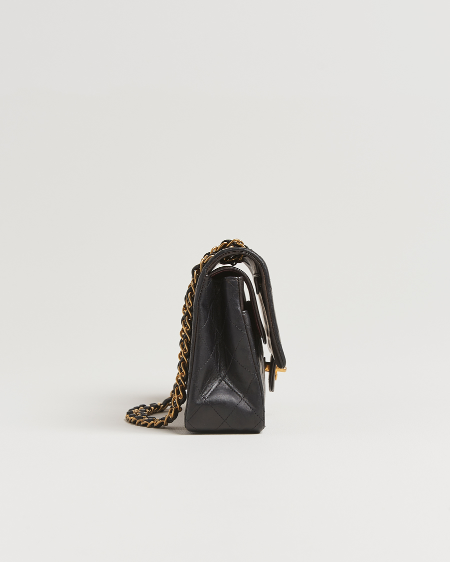 Homme | Chanel Pre-Owned Classic Double Flap Medium Lambskin Black | Chanel Pre-Owned | Classic Double Flap Medium Lambskin Black