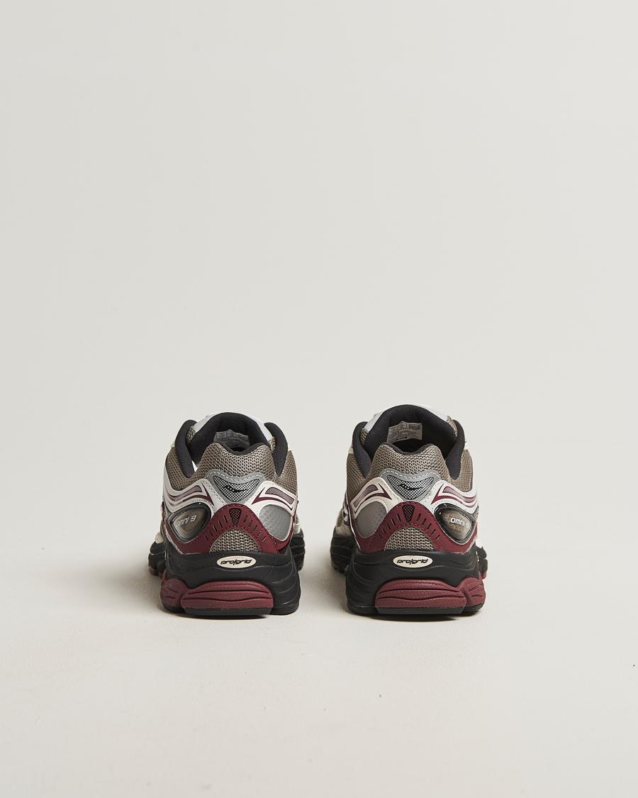 Homme | Saucony Progrid Omni 9 Running Sneaker Tan/Maroon | Saucony | Progrid Omni 9 Running Sneaker Tan/Maroon
