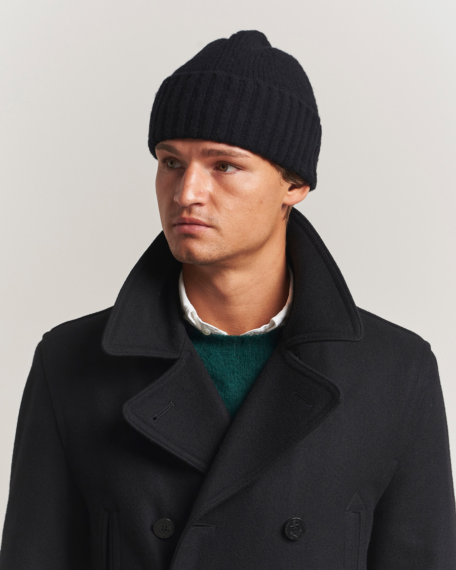 Homme | Bonnets | Robert Mackie | Rona Ribbed Shaggy Lambswool Beanie Black