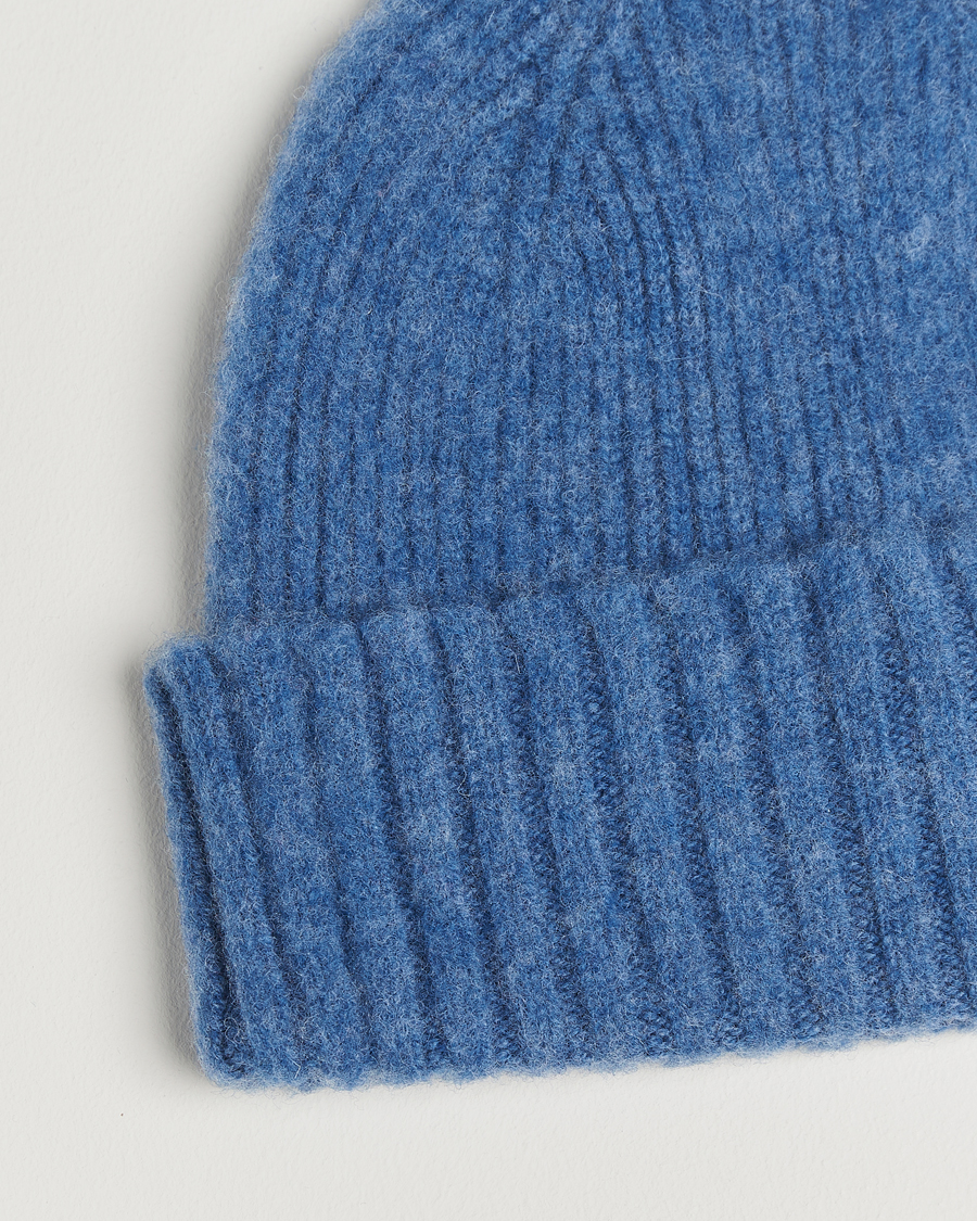 Homme | Bonnets | Robert Mackie | Rona Ribbed Shaggy Lambswool Beanie Light Blue