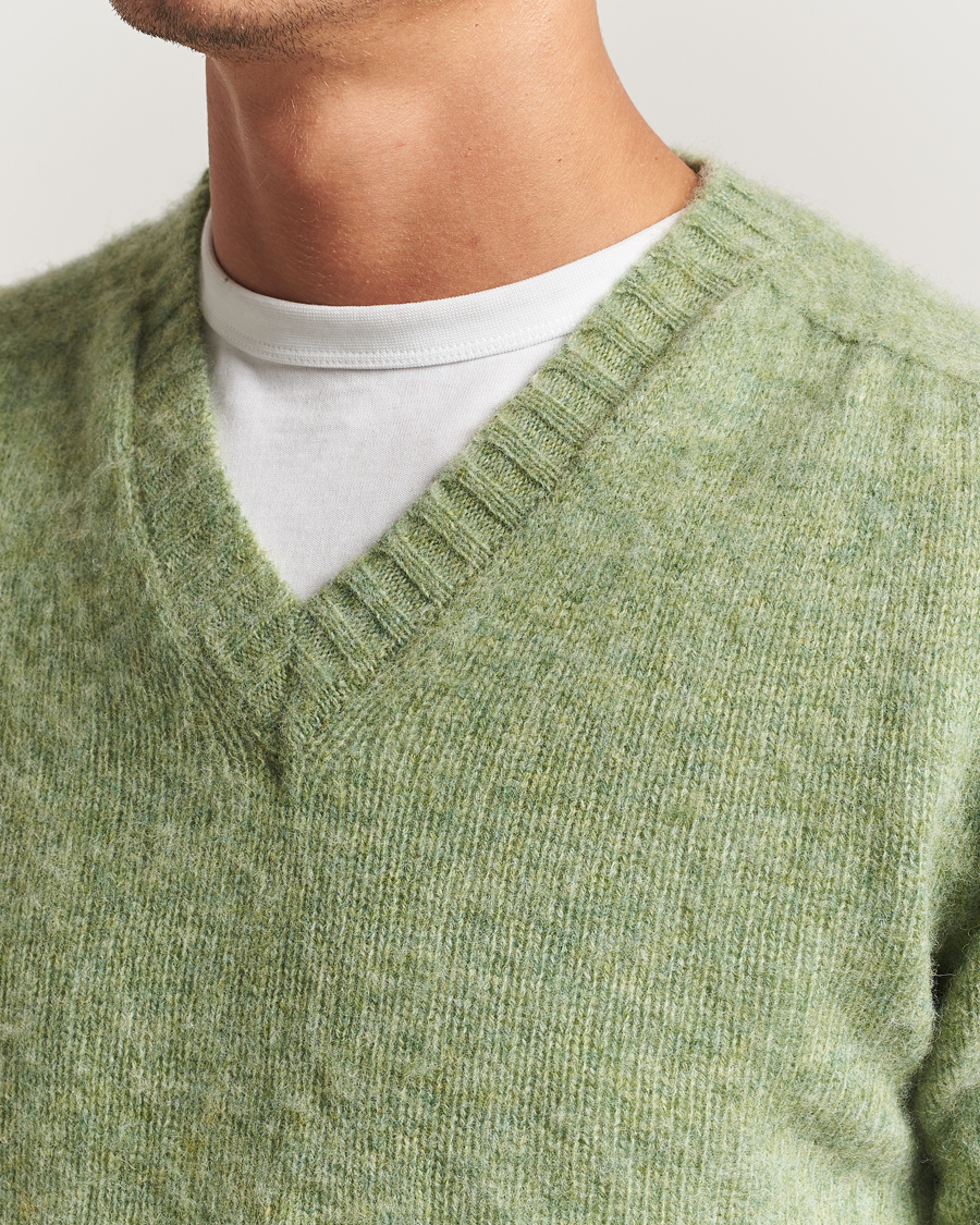 Homme | Pulls Et Tricots | Harley Of Scotland | Brushed Supersoft Lambswool V-Neck Light Green