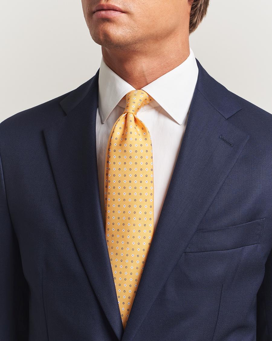 Homme | E. Marinella 3-Fold Printed Silk Tie Yellow | E. Marinella | 3-Fold Printed Silk Tie Yellow
