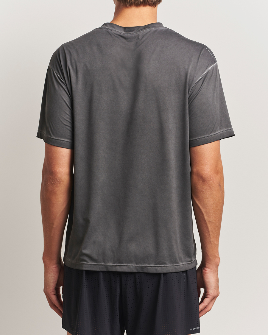 Homme | T-shirts | Satisfy | AuraLite T-Shirt Pigment Black