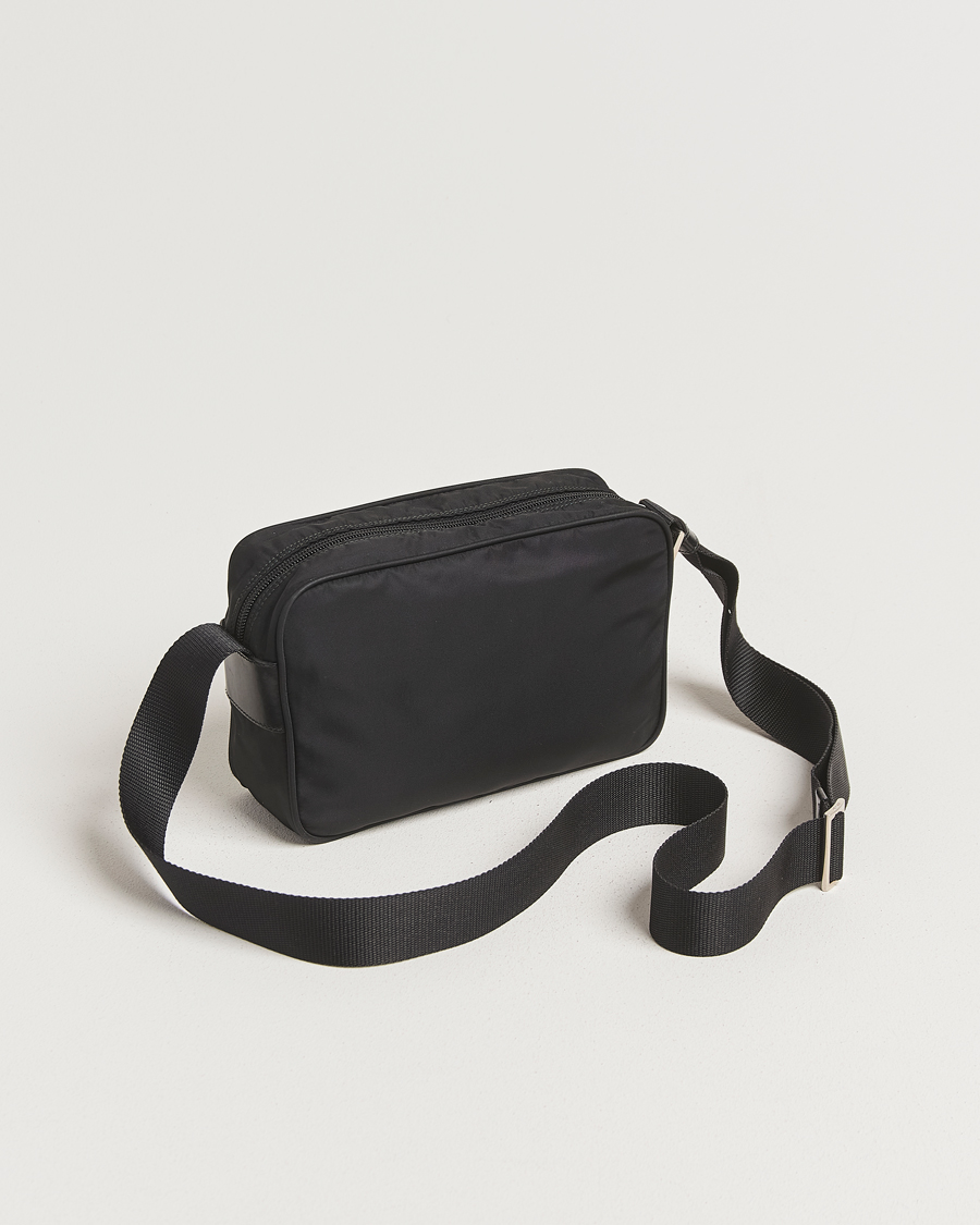 Homme | Prada Pre-Owned Tessuto Nylon Leather Shoulder Bag Black | Prada Pre-Owned | Tessuto Nylon Leather Shoulder Bag Black