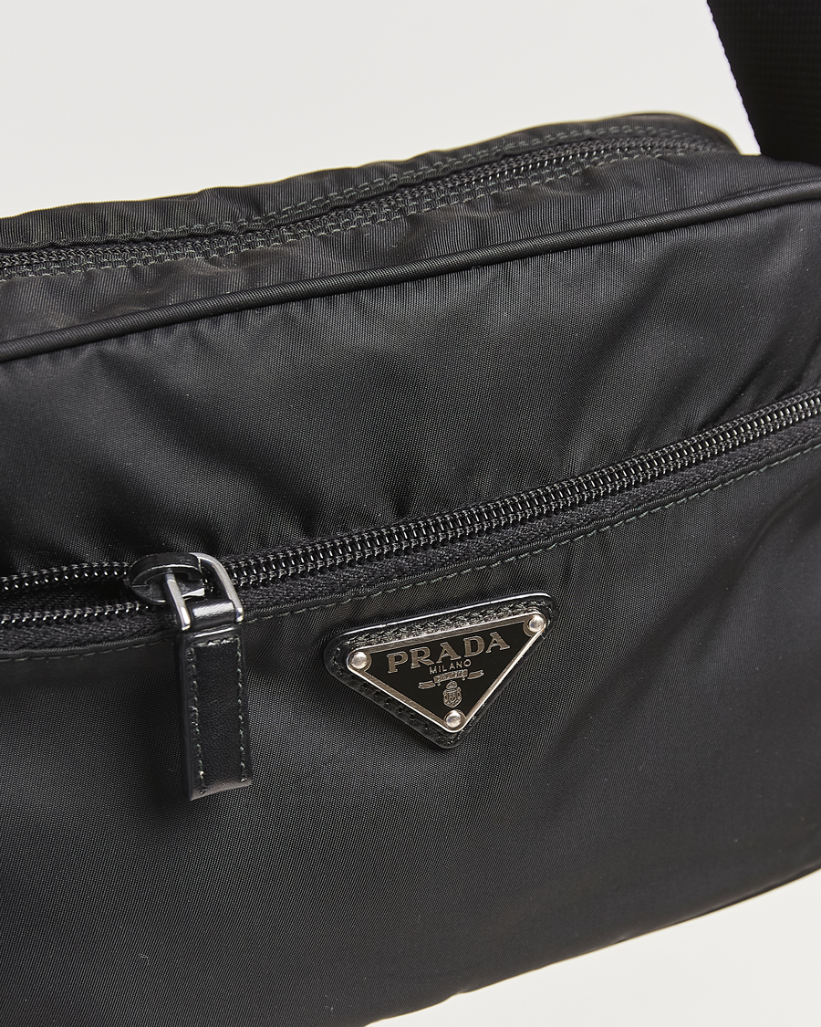 Homme | Prada Pre-Owned Tessuto Nylon Leather Shoulder Bag Black | Prada Pre-Owned | Tessuto Nylon Leather Shoulder Bag Black