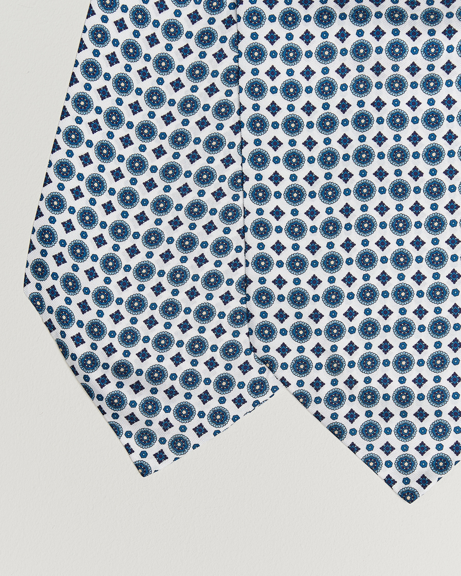 Homme | Amanda Christensen Silk Twill Medallion Ascot White | Amanda Christensen | Silk Twill Medallion Ascot White