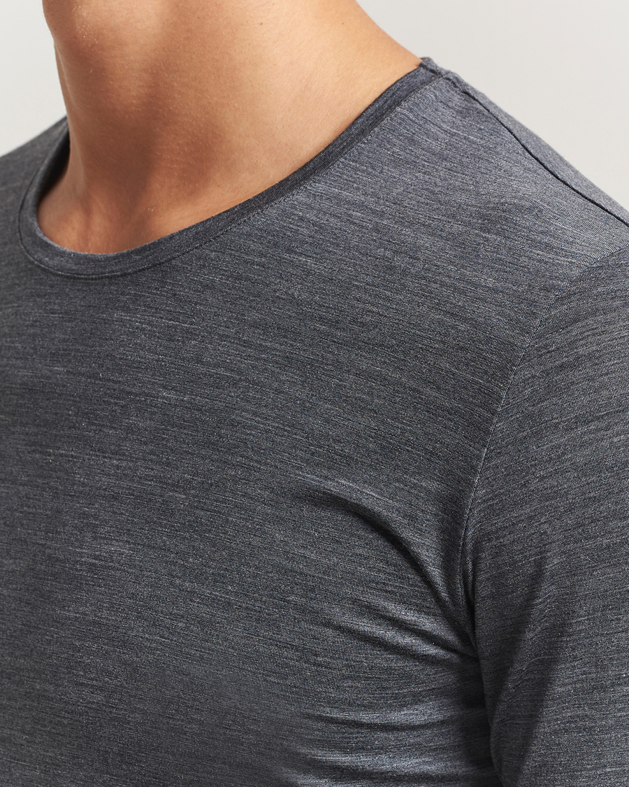 Homme | T-shirts | Falke | Clima Wool Wool Long Sleeve T-Shirt Dark Grey Heather