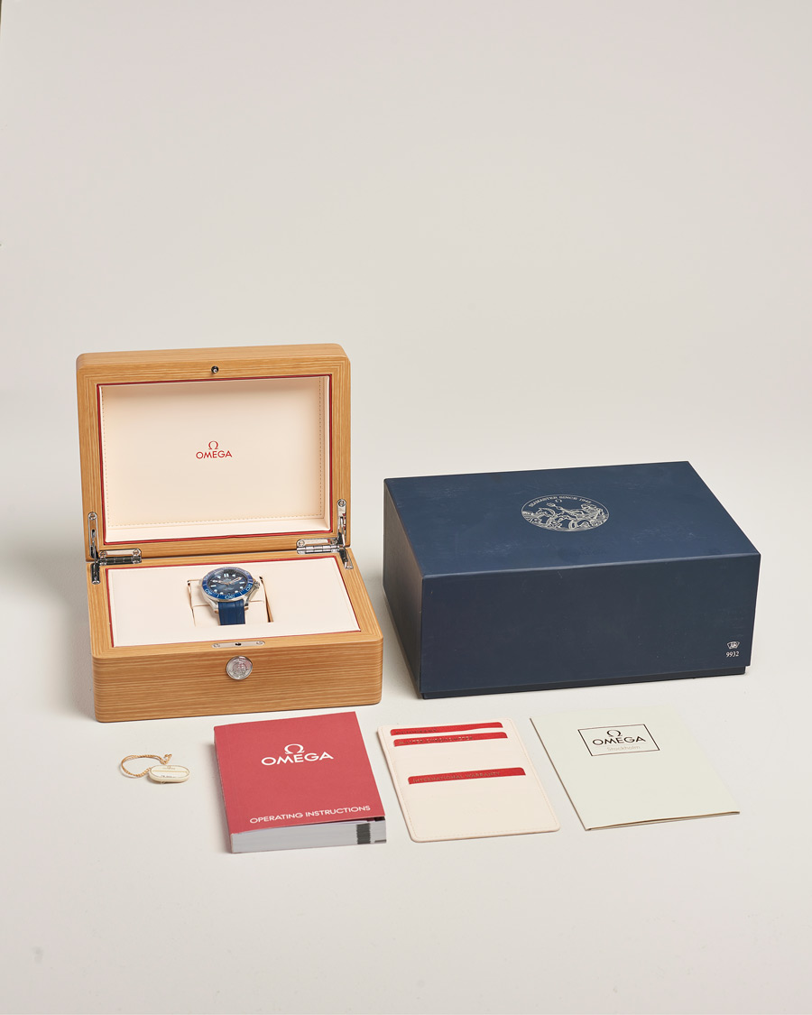 Homme | Omega Pre-Owned Summer Blue Seamaster Diver 300m 75th | Omega Pre-Owned | Summer Blue Seamaster Diver 300m 75th