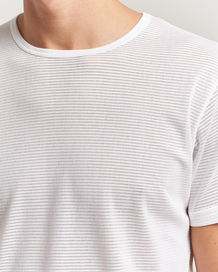 Homme | T-shirts | Sunspel | Cellular Underwear T-Shirt White