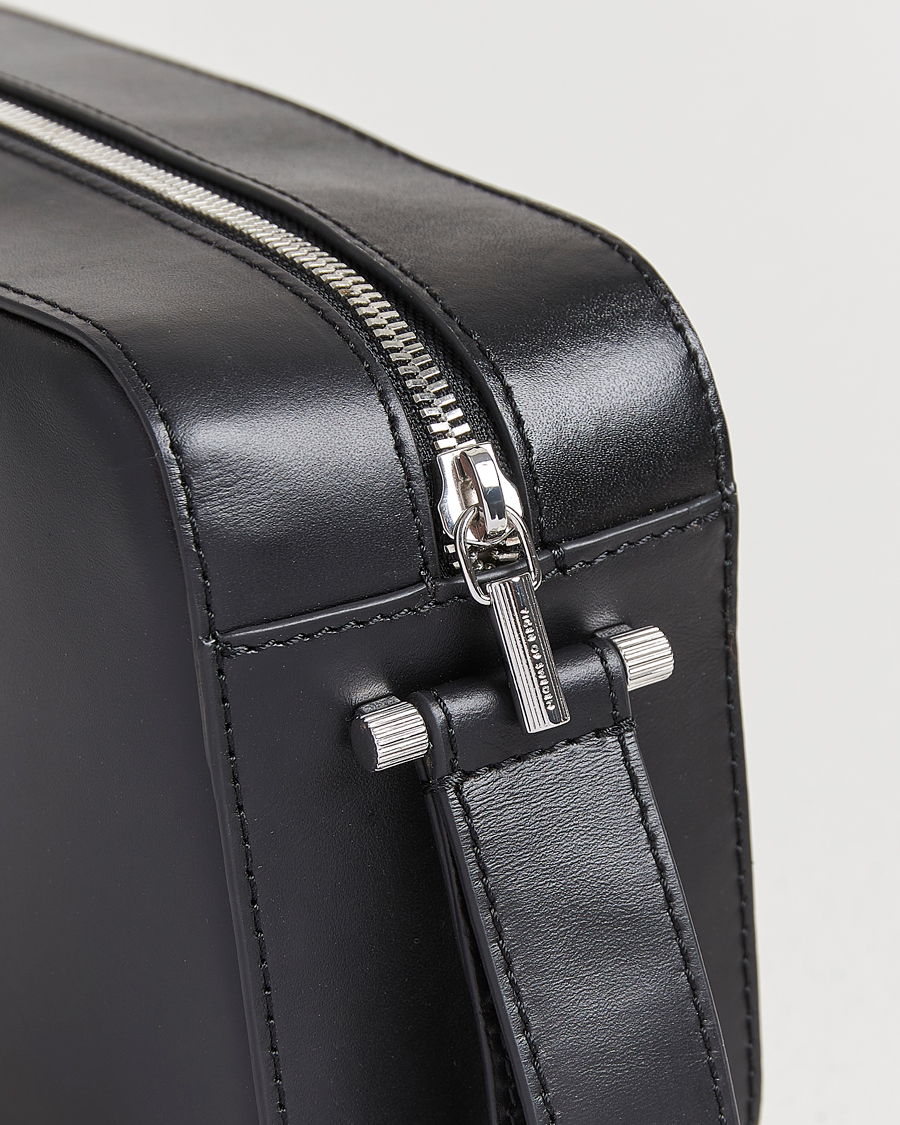 Homme | Sacs | Tiger of Sweden | Balnea Smooth Leather Washbag Black