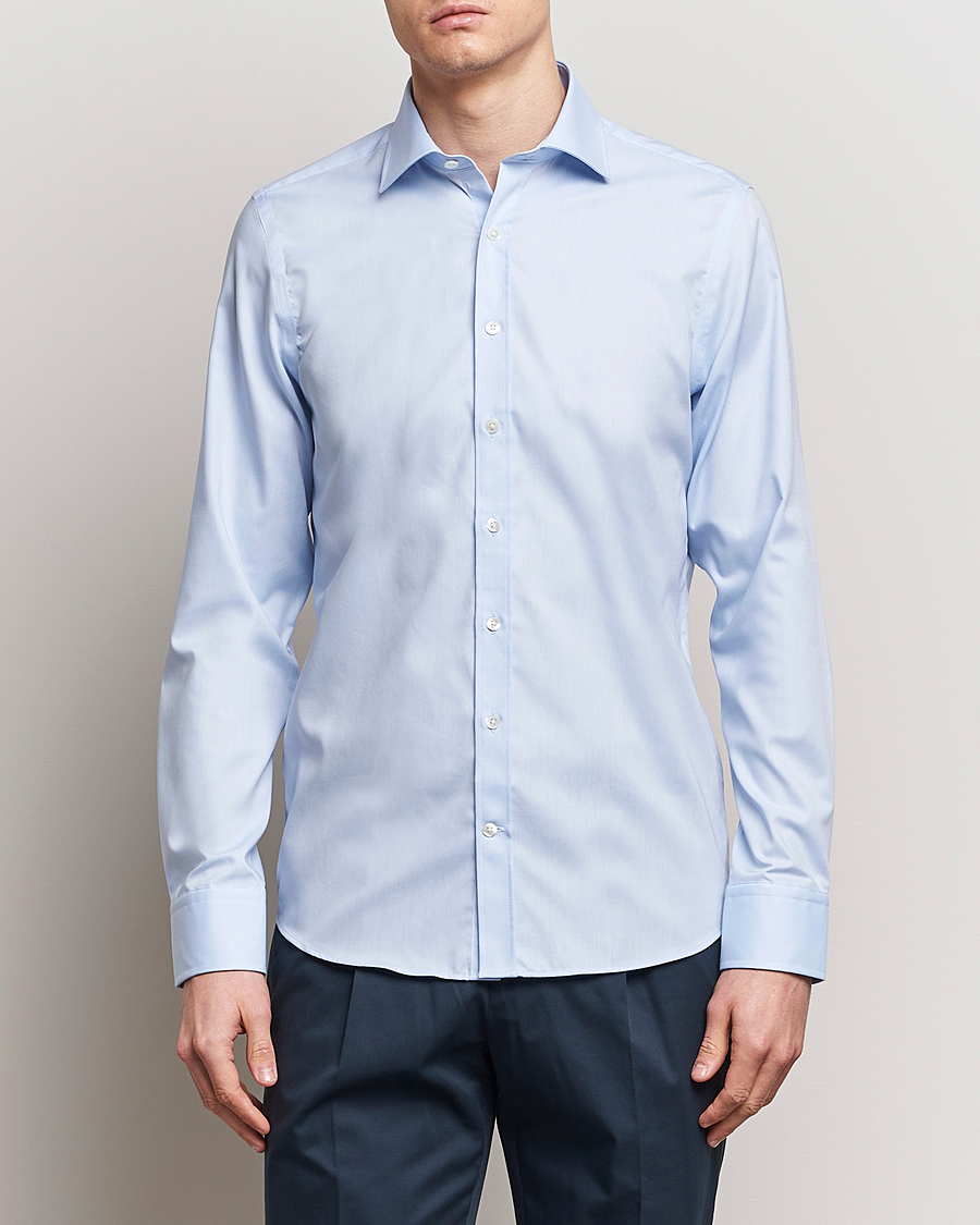 Homme | Chemises | Oscar Jacobson | Slim Fit Cut Away Non Iron Twill Light Blue