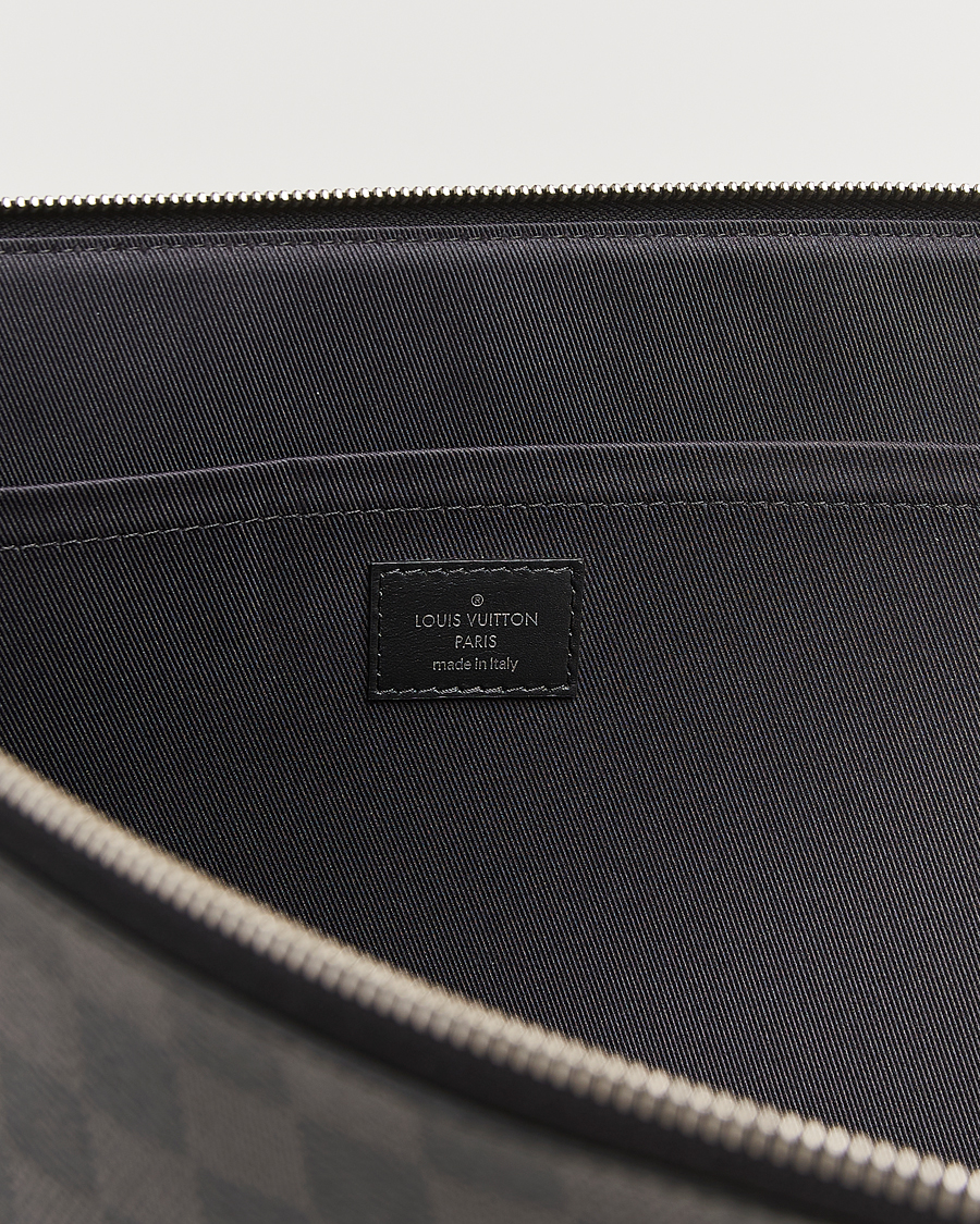 Homme | Pre-Owned & Vintage Bags | Louis Vuitton Pre-Owned | Pochette Jules GM Damier Graphite