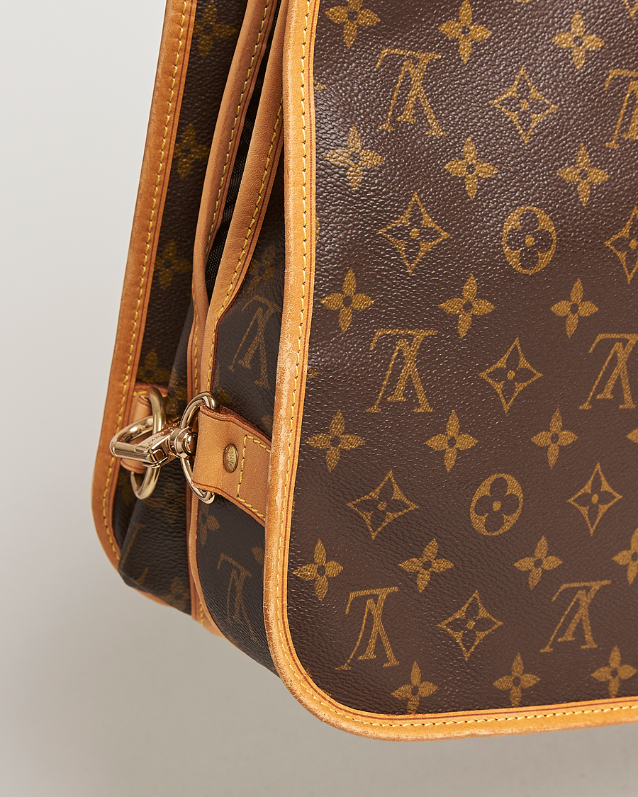 Homme | Louis Vuitton Pre-Owned Portable Garment Bag Bandoulière Monogram | Louis Vuitton Pre-Owned | Portable Garment Bag Bandoulière Monogram
