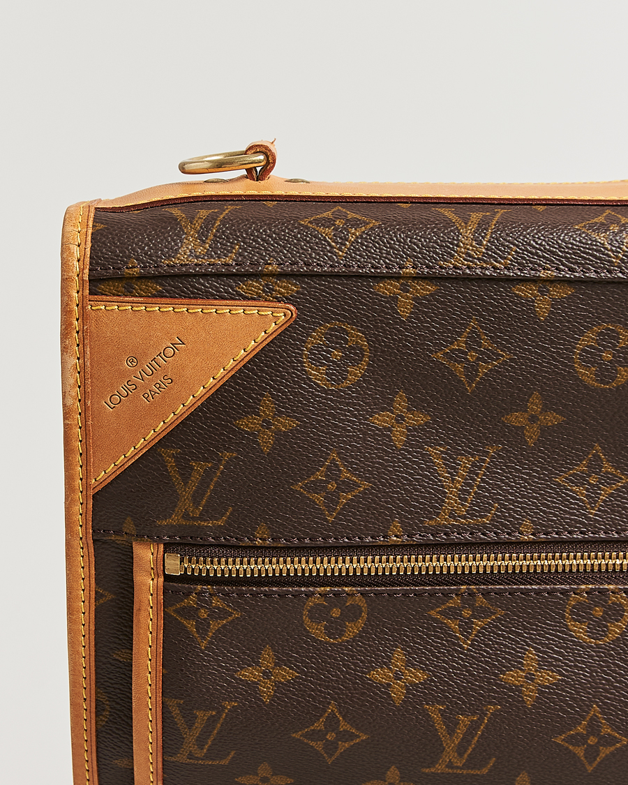 Homme | Louis Vuitton Pre-Owned Portable Garment Bag Bandoulière Monogram | Louis Vuitton Pre-Owned | Portable Garment Bag Bandoulière Monogram