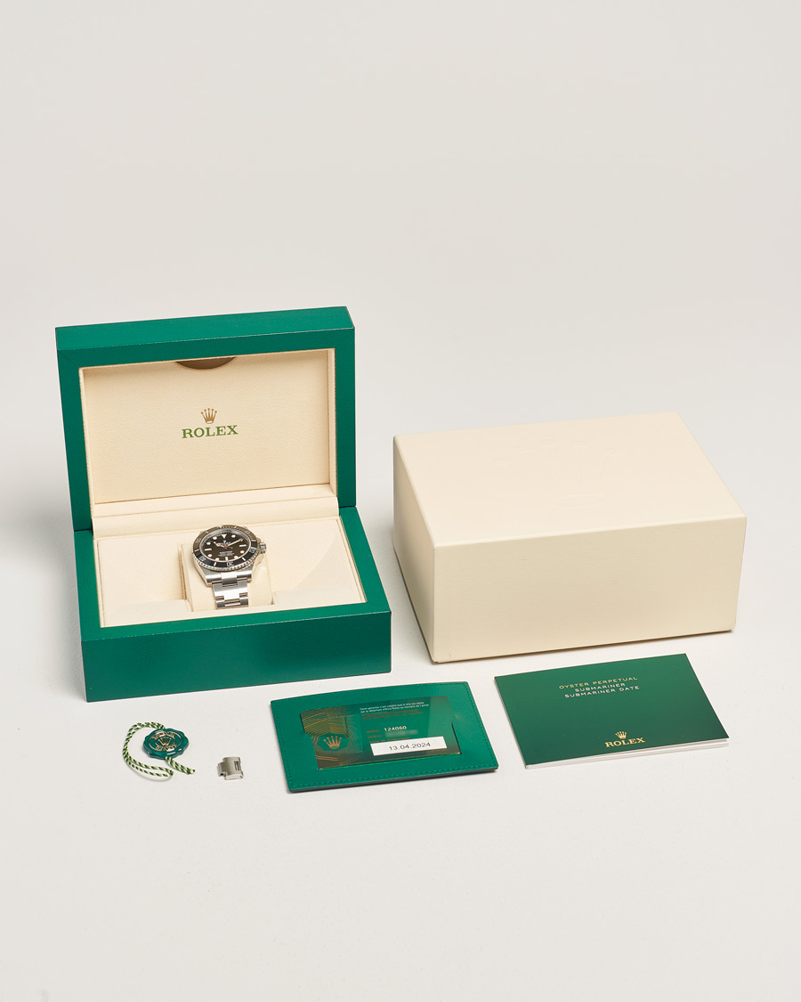 Homme | Rolex Pre-Owned Submariner | Rolex Pre-Owned | Submariner