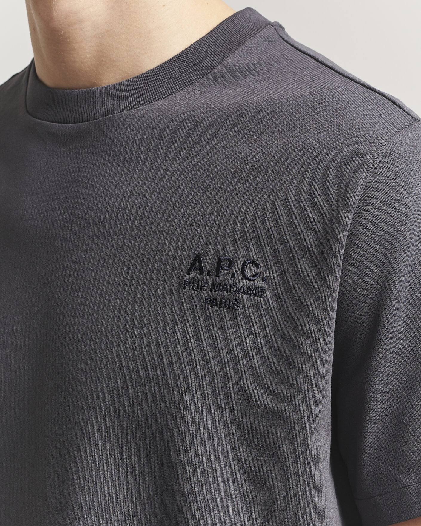 Homme | T-shirts | A.P.C. | Rue Madame T-Shirt Faded Black