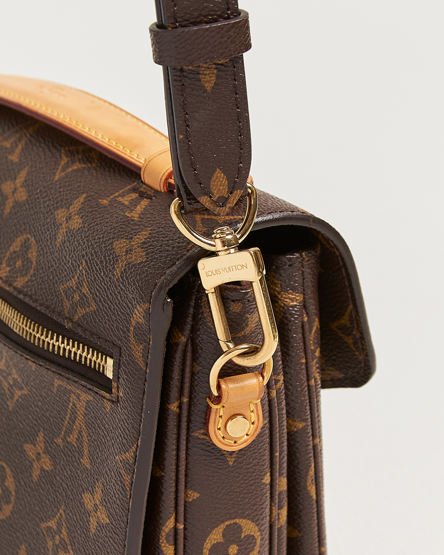 Homme | Louis Vuitton Pre-Owned Pochette Métis Monogram | Louis Vuitton Pre-Owned | Pochette Métis Monogram