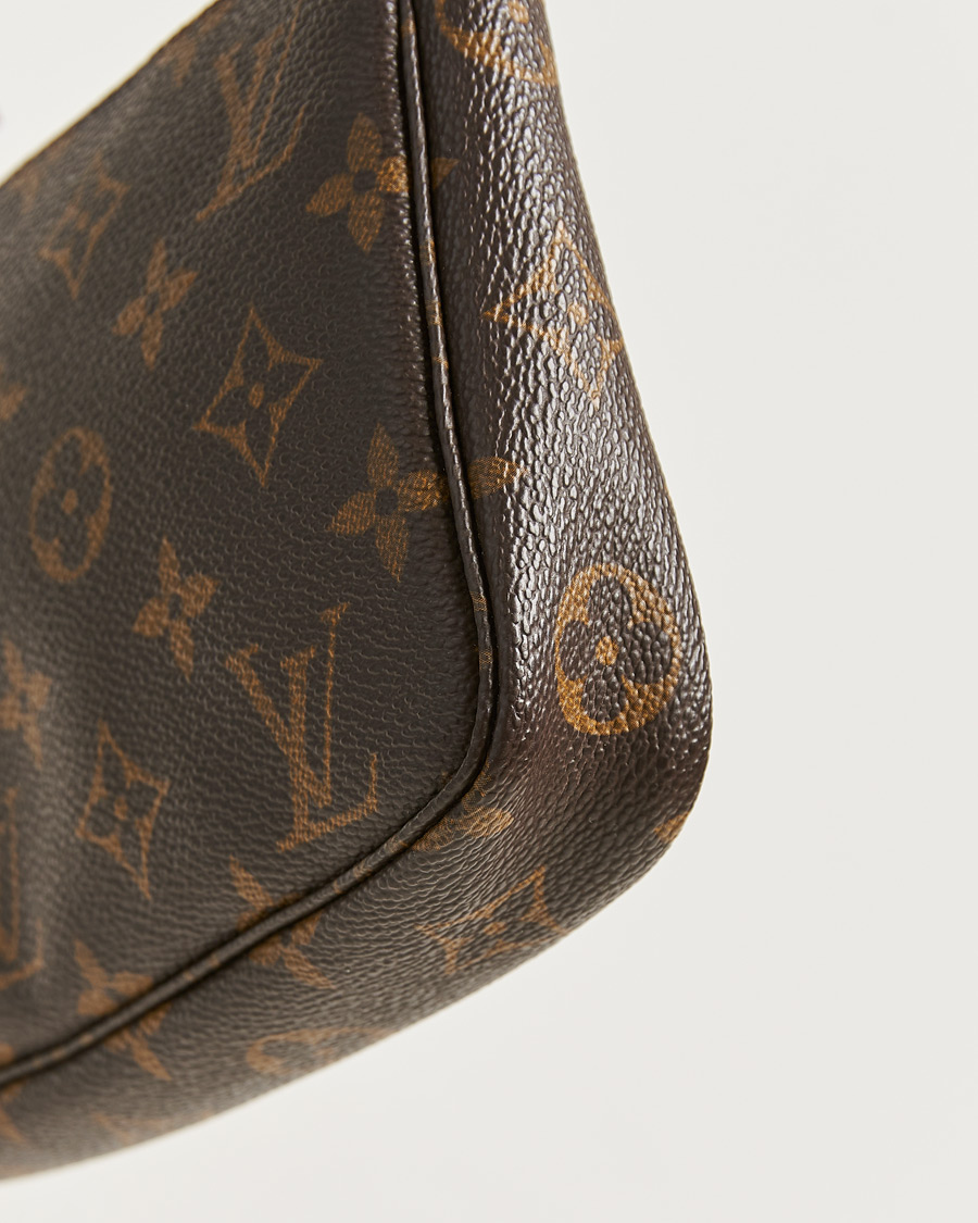 Homme | Pre-Owned & Vintage Bags | Louis Vuitton Pre-Owned | Pochette Accessoires Monogram