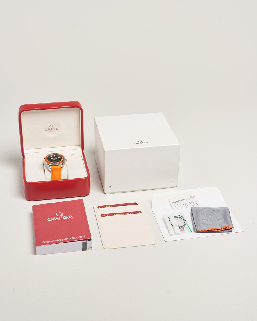 Homme | Omega Pre-Owned Seamaster Planet Ocean 600M | Omega Pre-Owned | Seamaster Planet Ocean 600M