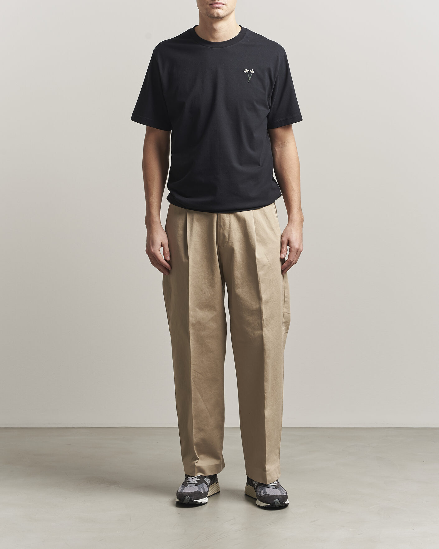 Homme | T-shirts | Forét | Posy T-Shirt Black