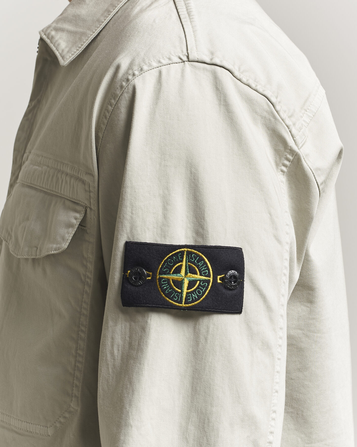 Homme | Chemises | Stone Island | Cotton Stretch Zip Overshirt Pearl Grey