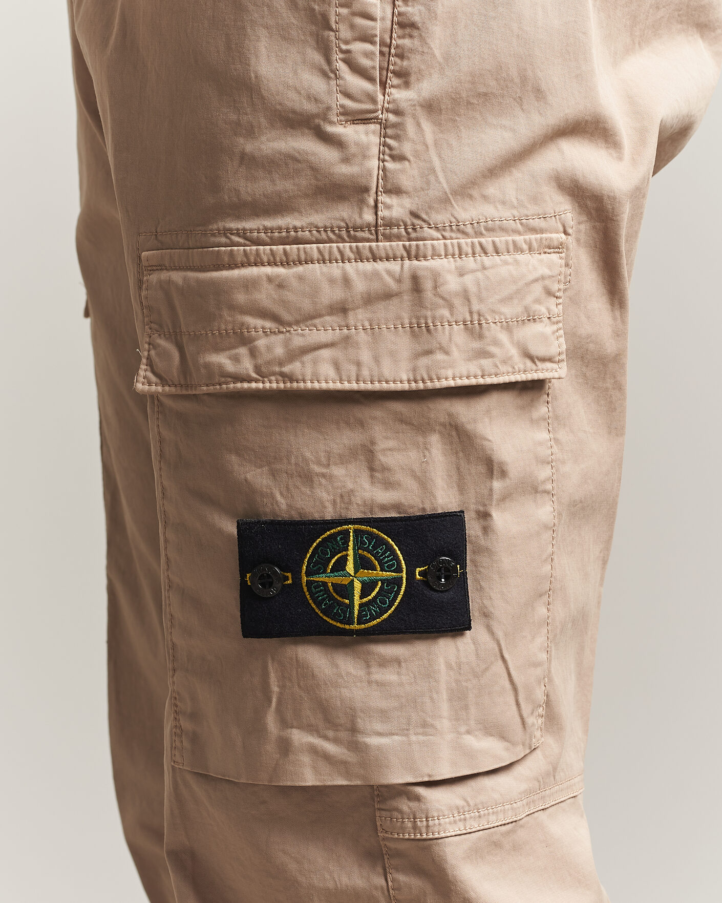 Homme | Pantalons | Stone Island | Stretch Cotton Twill Cargo Trousers Desert