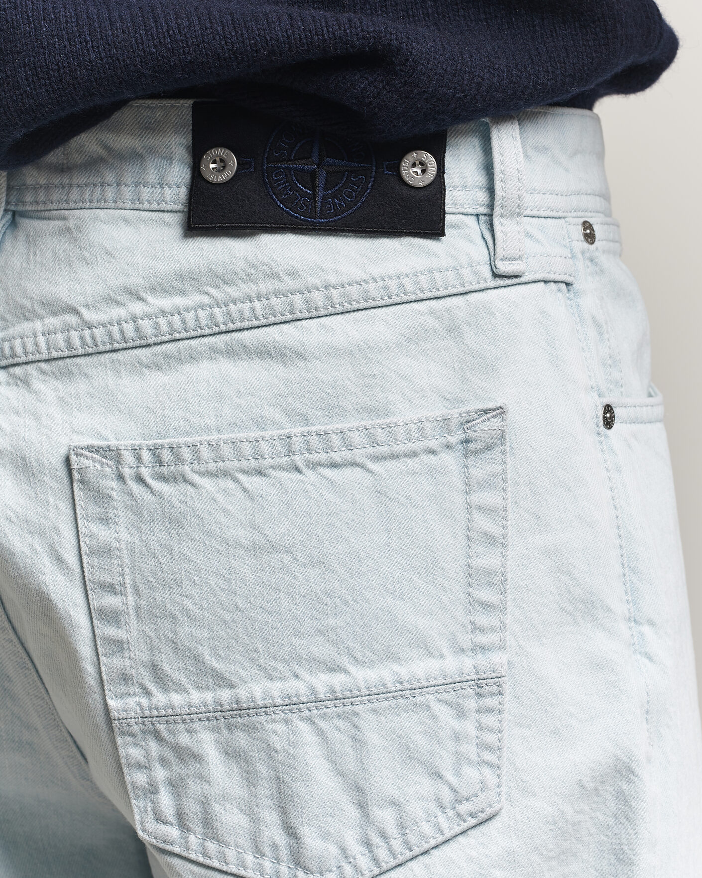 Homme | Jeans | Stone Island | Loose Fit Denim Jeans Blue Extra Bleach