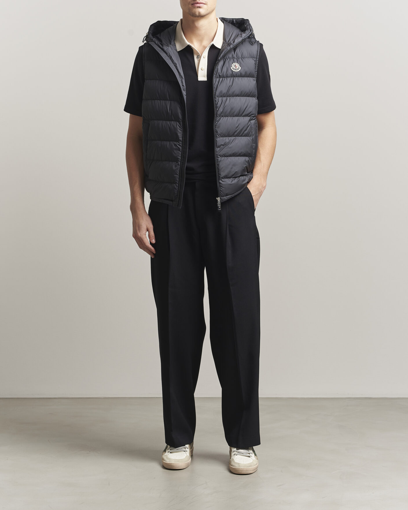 Homme | Gilets | Moncler | Marseillan Hooded Down Vest Black
