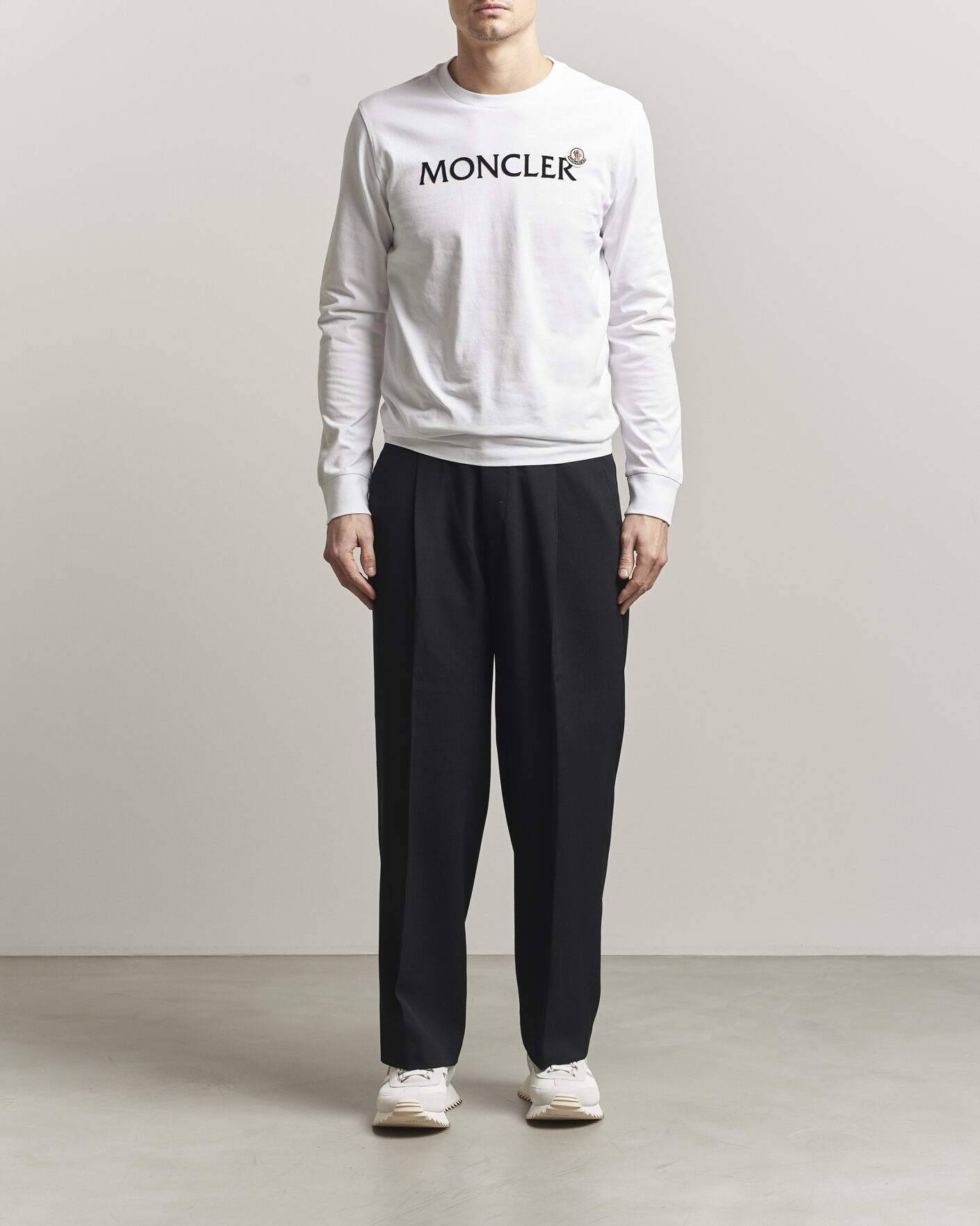 Homme | T-shirts | Moncler | Lettering Logo Long Sleeve T-Shirt White