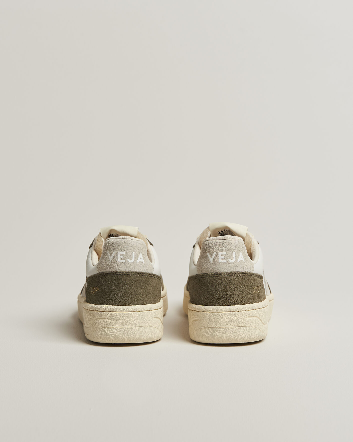 Homme | Baskets | Veja | V-82 Sneaker White/Natural Khaki
