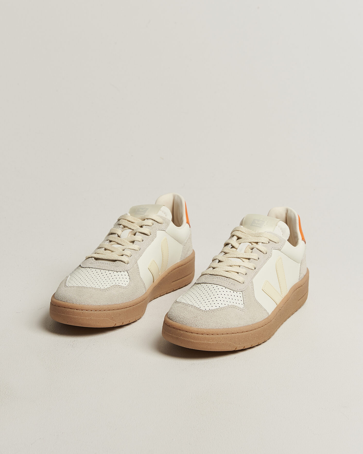 Homme | Baskets | Veja | V-82 Sneaker Pure Calcaire/Fury