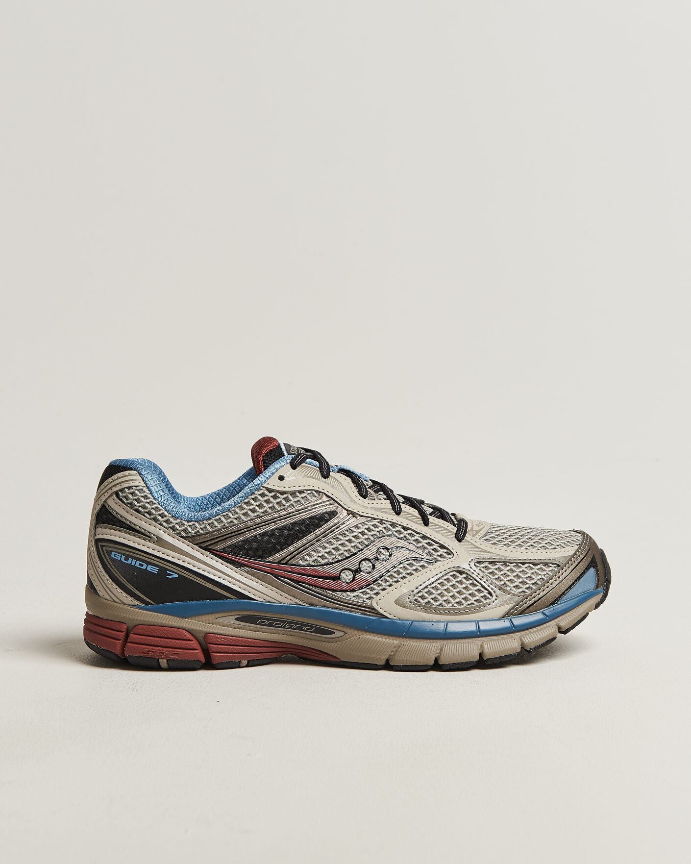 Homme | Baskets | Saucony | Guide 7 Running Sneaker Taupe/Black