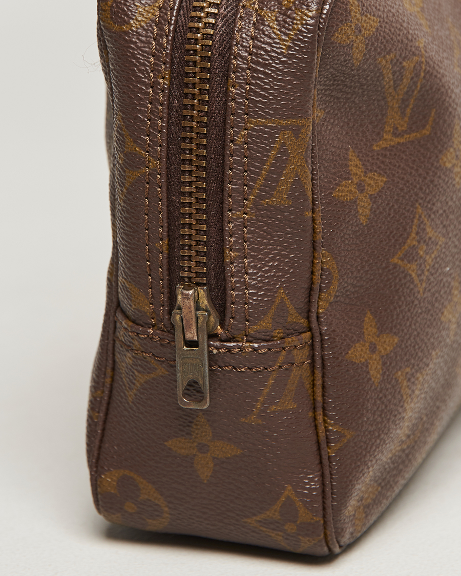 Homme | Pre-Owned & Vintage Bags | Louis Vuitton Pre-Owned | Trousse Toilette 23 Monogram