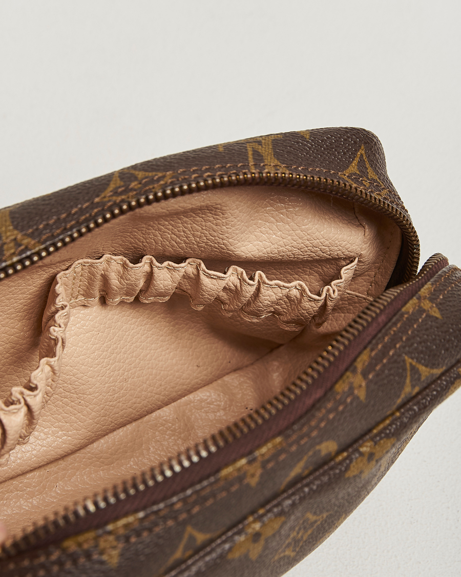 Homme | Pre-Owned & Vintage Bags | Louis Vuitton Pre-Owned | Trousse Toilette 18 Monogram