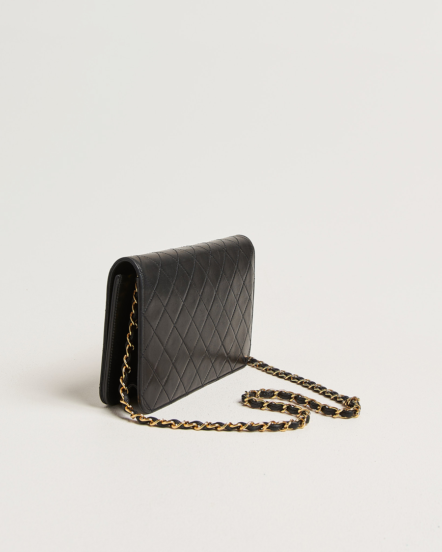 Homme | Pre-Owned & Vintage Bags | Chanel Pre-Owned | Classic Single Flap Bag Lambskin Small Black