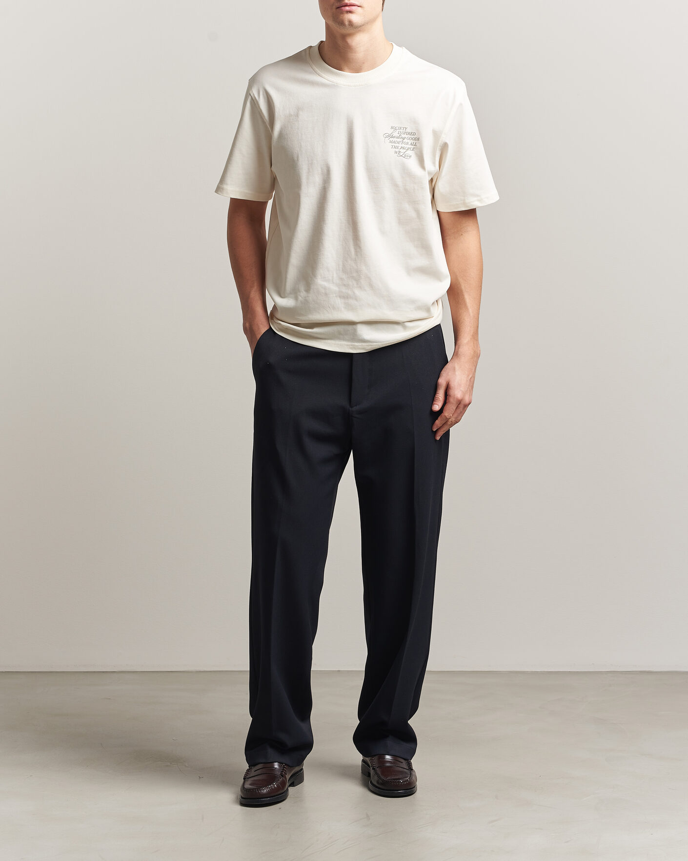 Homme | Pantalons | LES DEUX | Como Solid Slack Pants Dark Navy