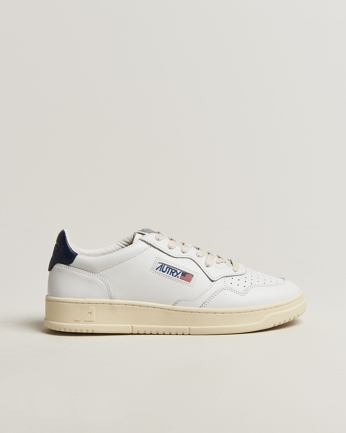 Homme | Baskets | Autry | Medalist Low Sneaker White/Space