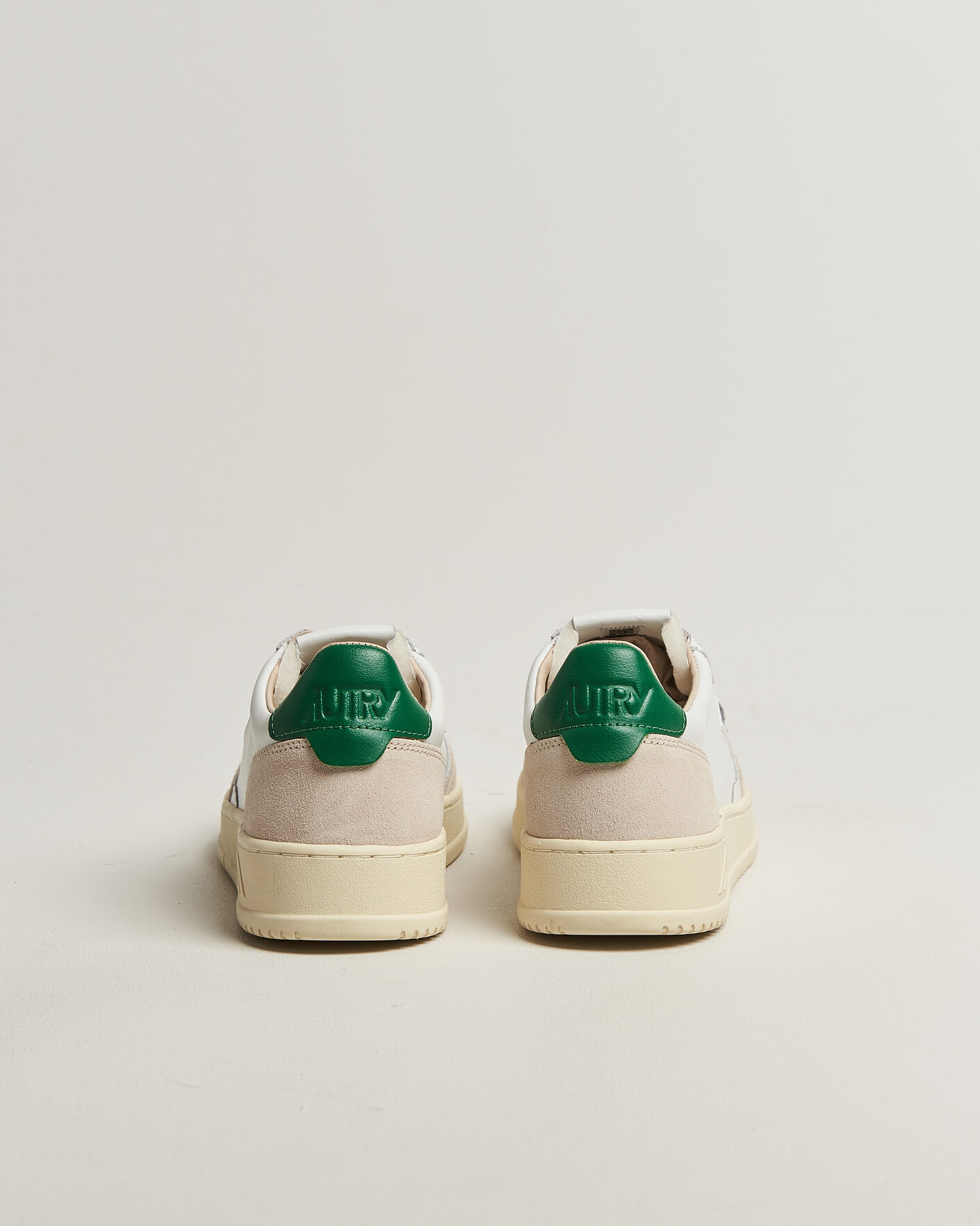 Homme | Baskets | Autry | Medalist Low Leather/Suede Sneaker White/Amazon