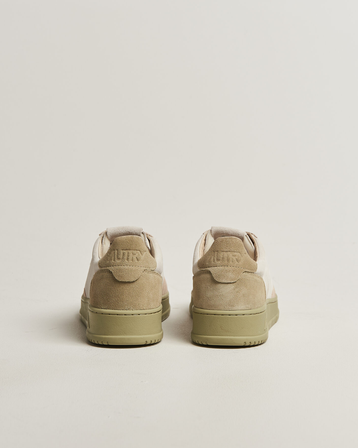 Homme | Baskets | Autry | Medalist Low Suede Mix Sneaker Green/White/Sand