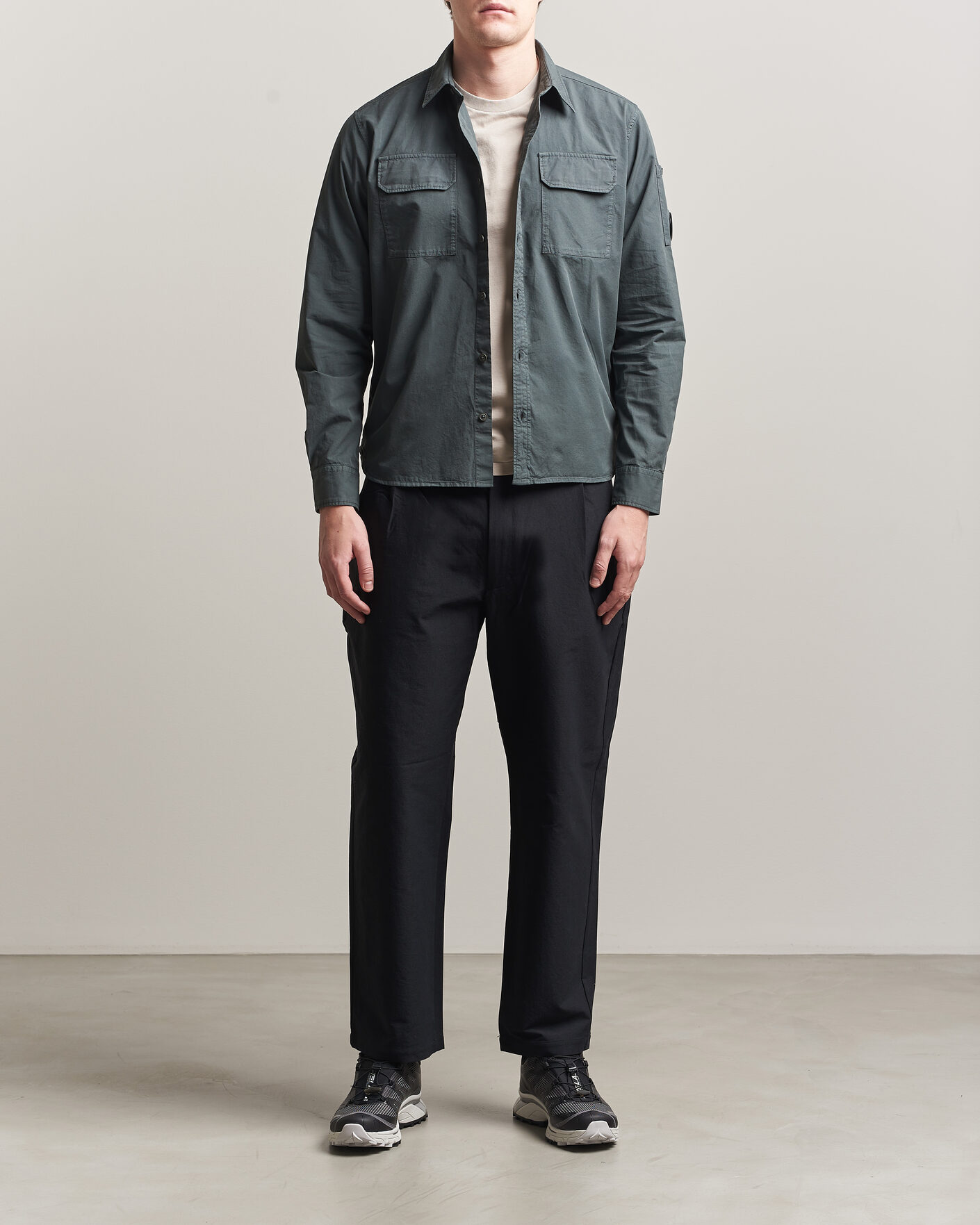 Homme | Chemises | C.P. Company | Organic Gabardine Pocket Shirt Dark Grey