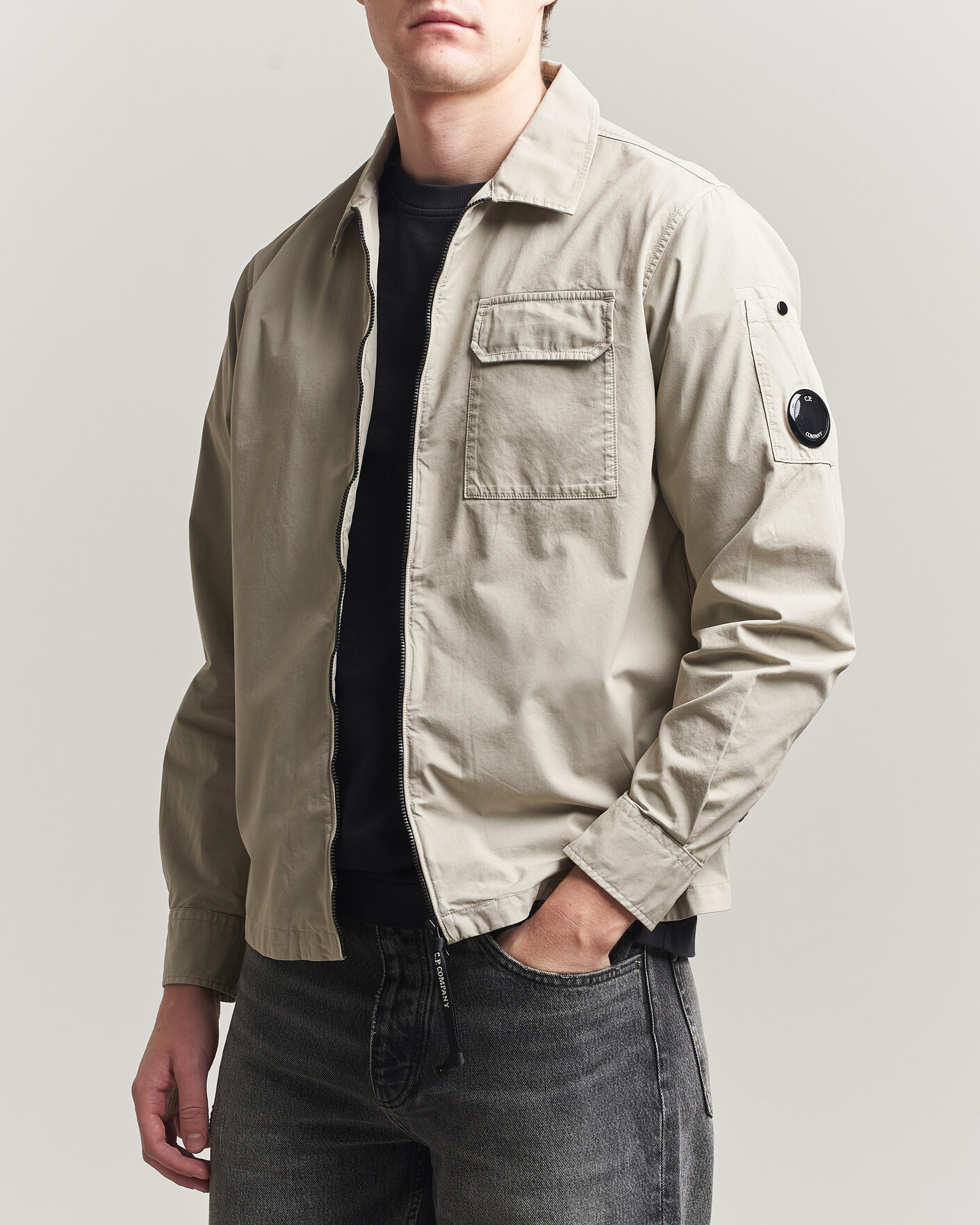 Homme | Chemises | C.P. Company | Garment Dyed Gabardine Zip Overshirt Light Grey