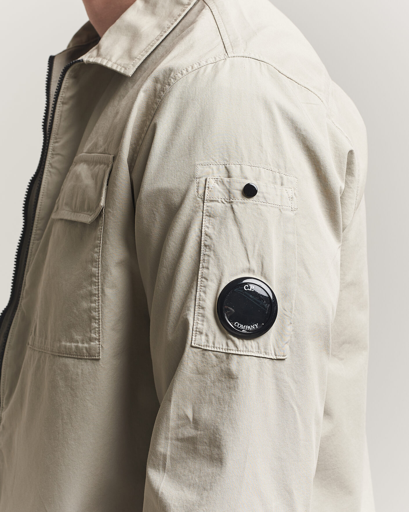 Homme | Chemises | C.P. Company | Garment Dyed Gabardine Zip Overshirt Light Grey