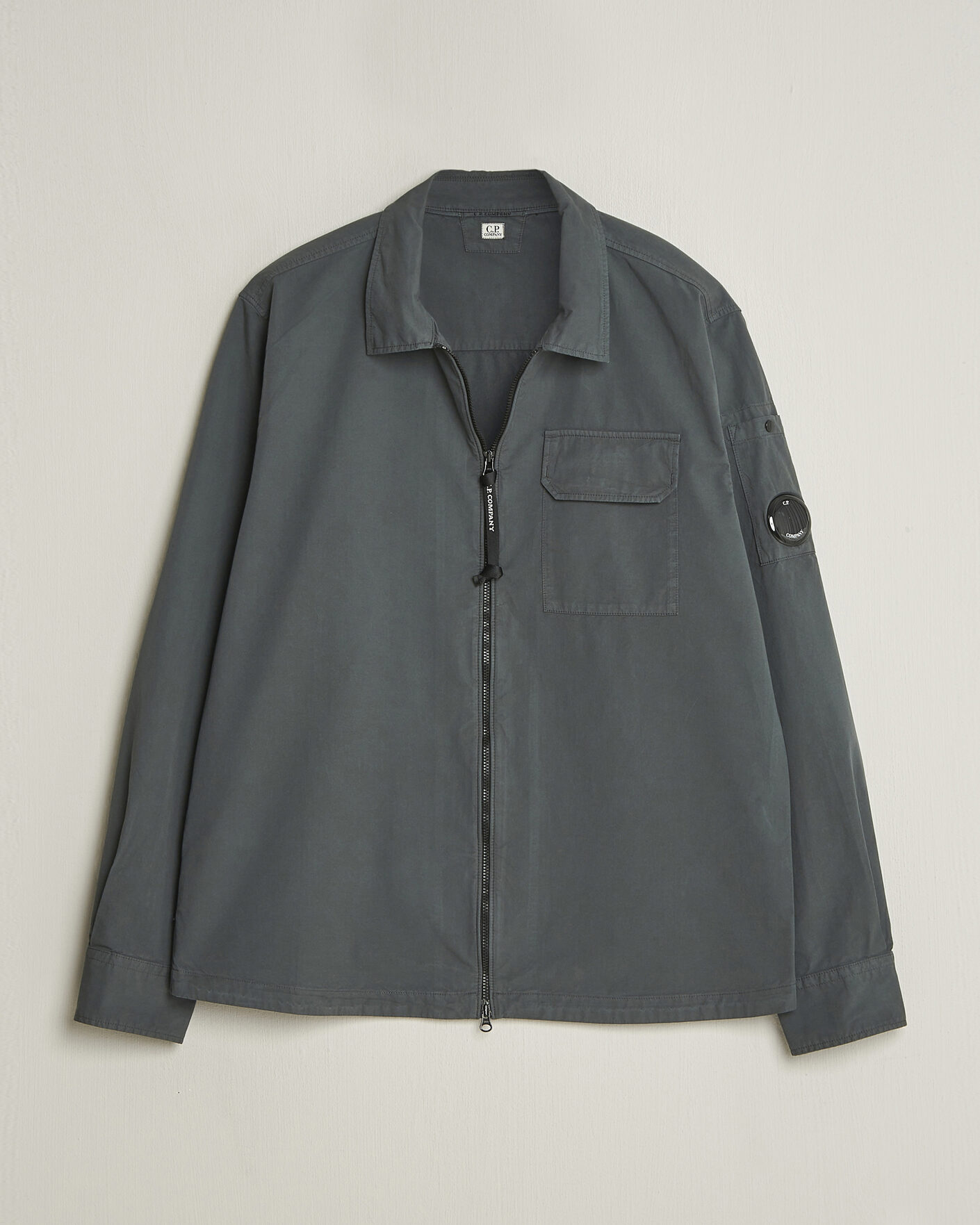 Homme | Chemises | C.P. Company | Garment Dyed Gabardine Zip Overshirt Dark Grey
