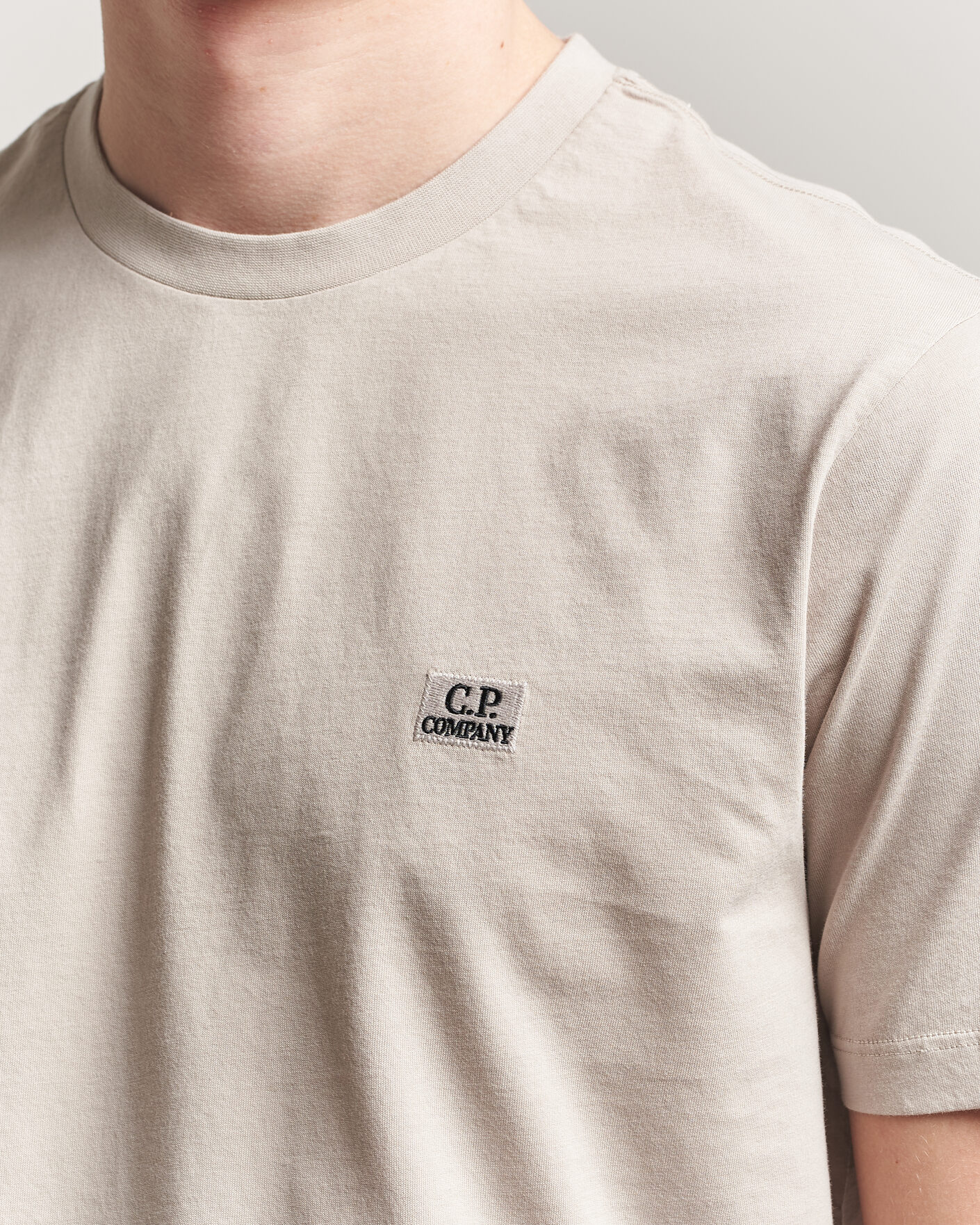 Homme | T-shirts | C.P. Company | Short Sleeve Small Logo T-Shirt Light Grey