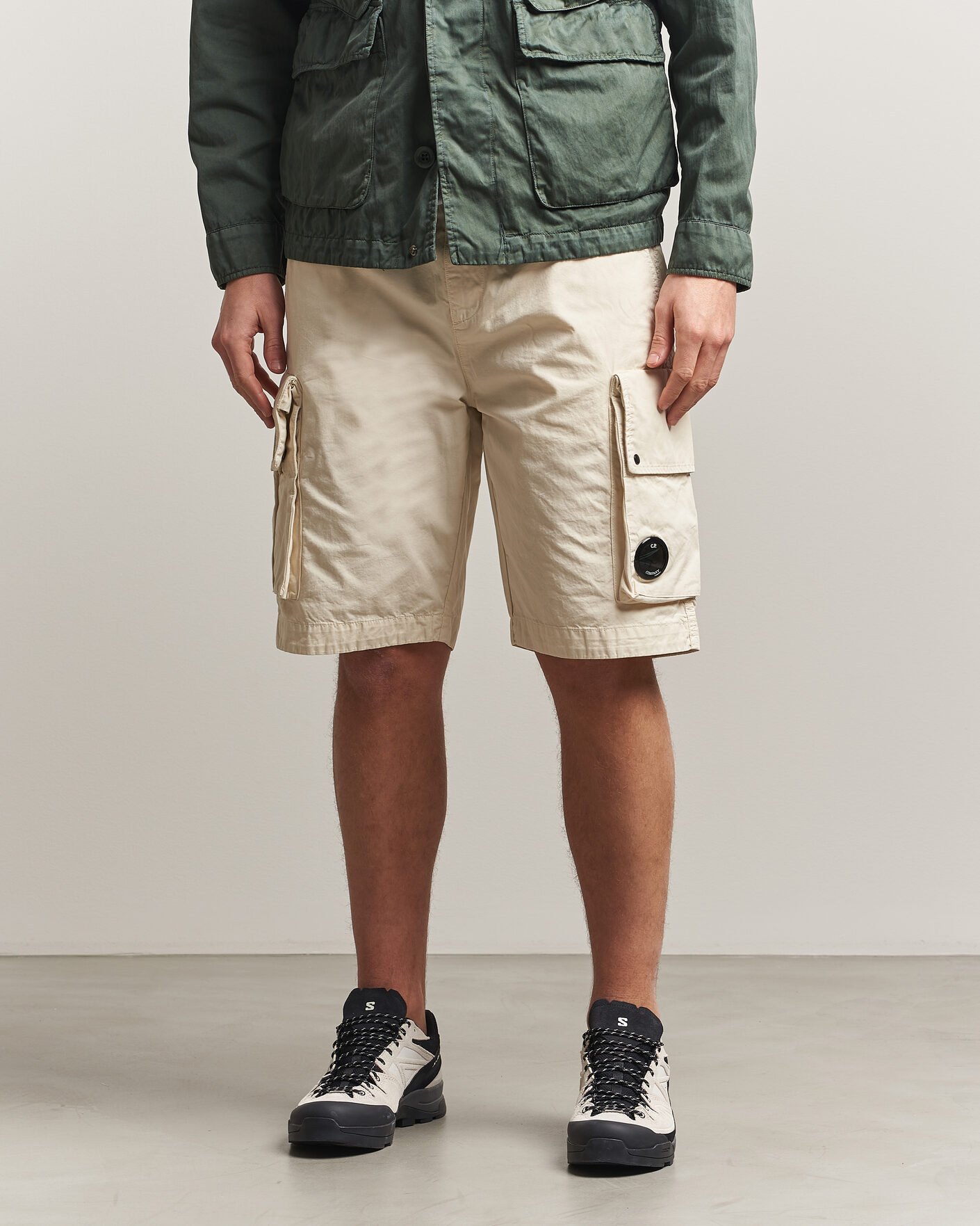 Homme | Shorts | C.P. Company | Cotton Gabardine Cargo Shorts Cream