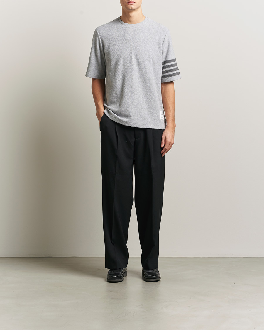 Homme | T-shirts | Thom Browne | Textured Pique 4 Bar T-Shirt Pale Grey