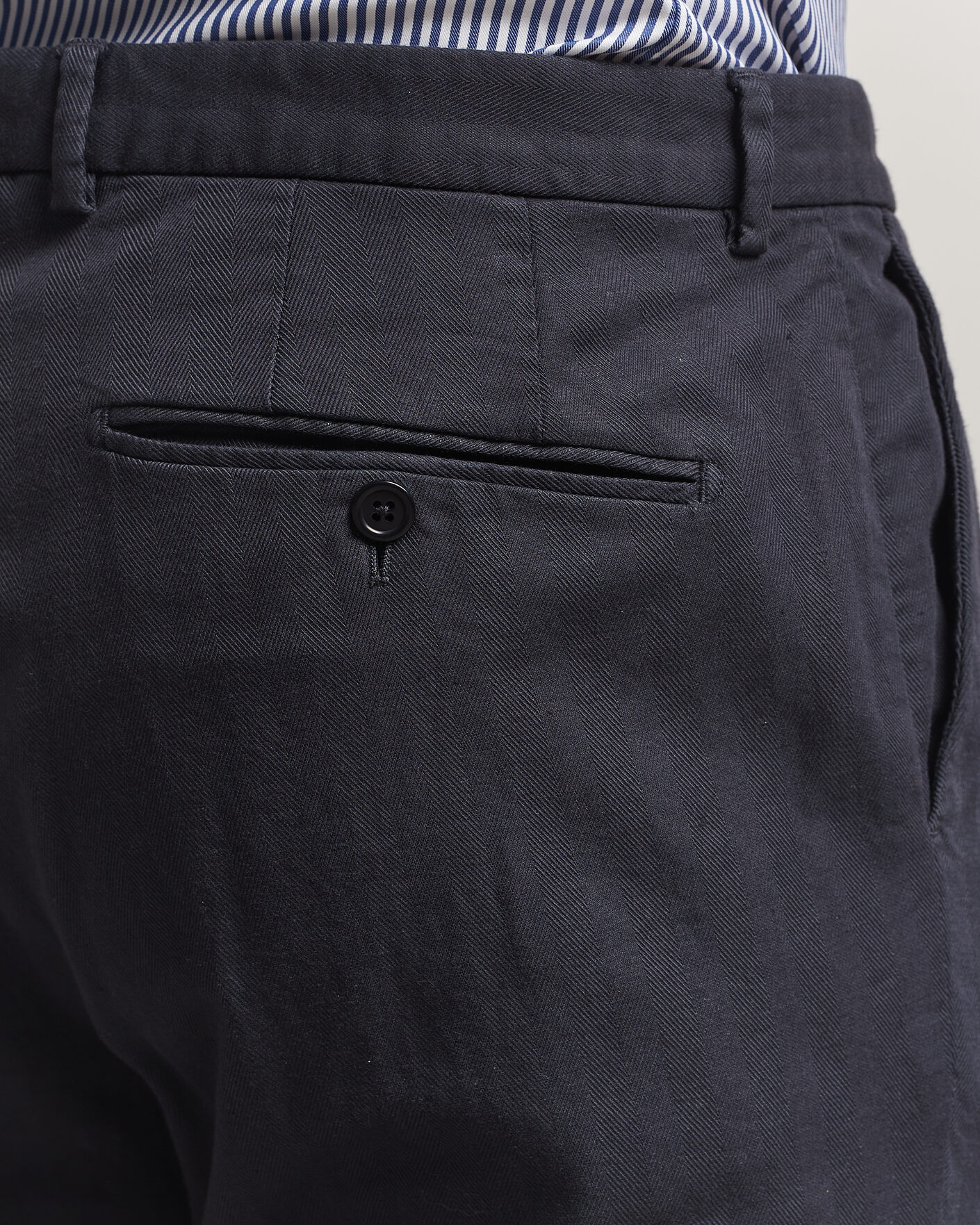 Homme | Pantalons | Morris | Jack Herringbone Cotton Trousers Blue