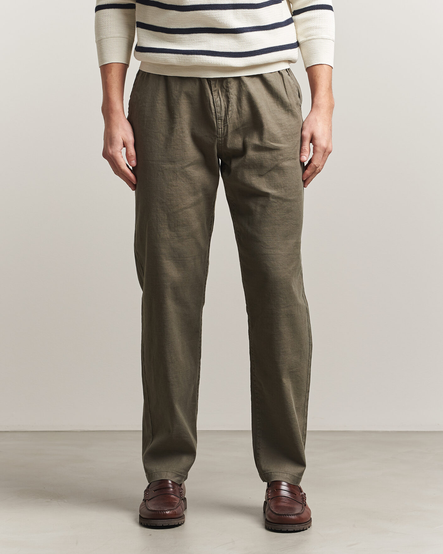 Homme | Pantalons | Morris | Fenix Linen Trousers Olive